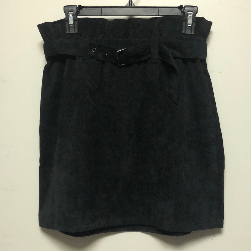 NWT Corduroy high waisted skirt w belt